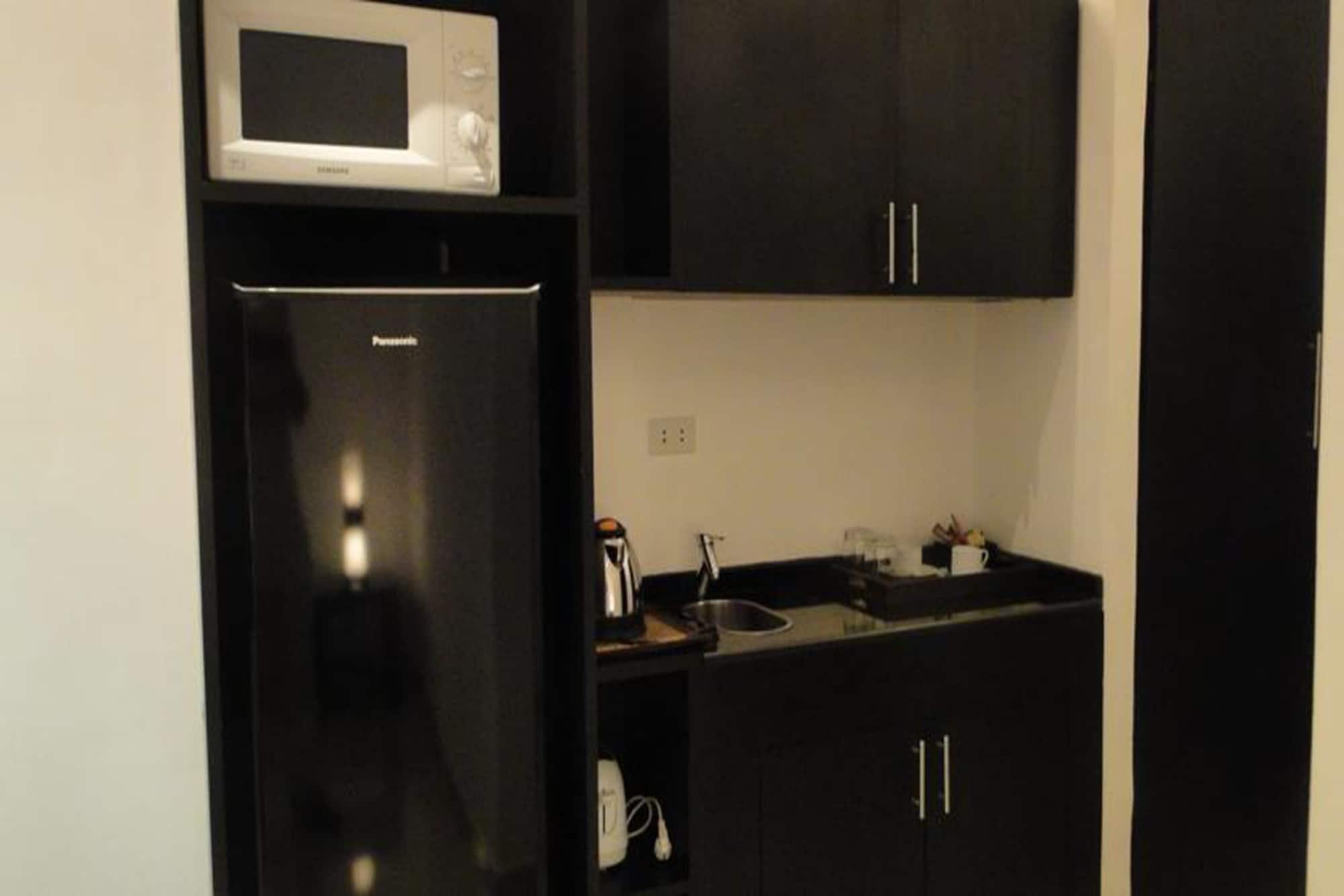 East Suites Pattaya Dış mekan fotoğraf