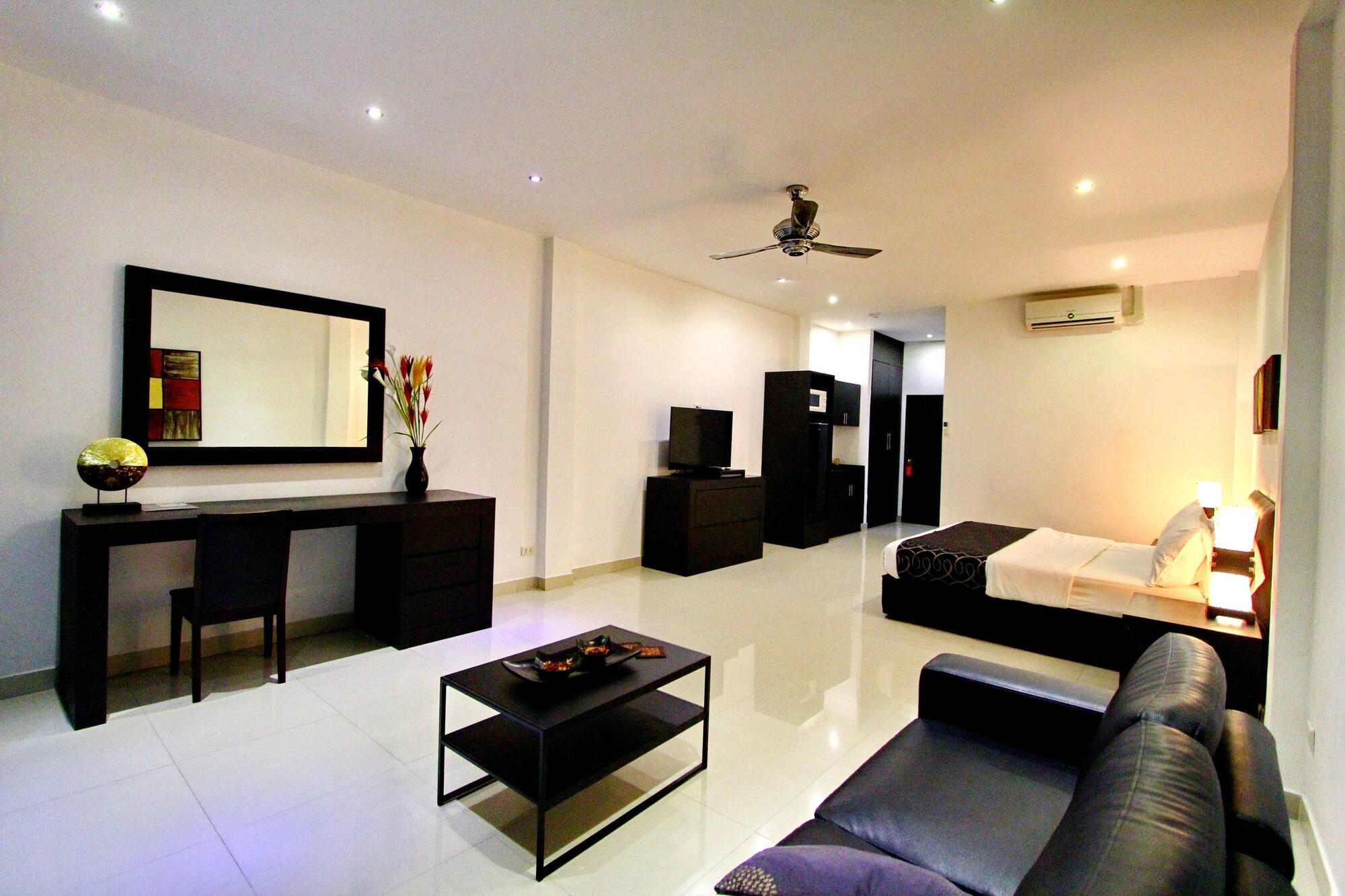 East Suites Pattaya Dış mekan fotoğraf