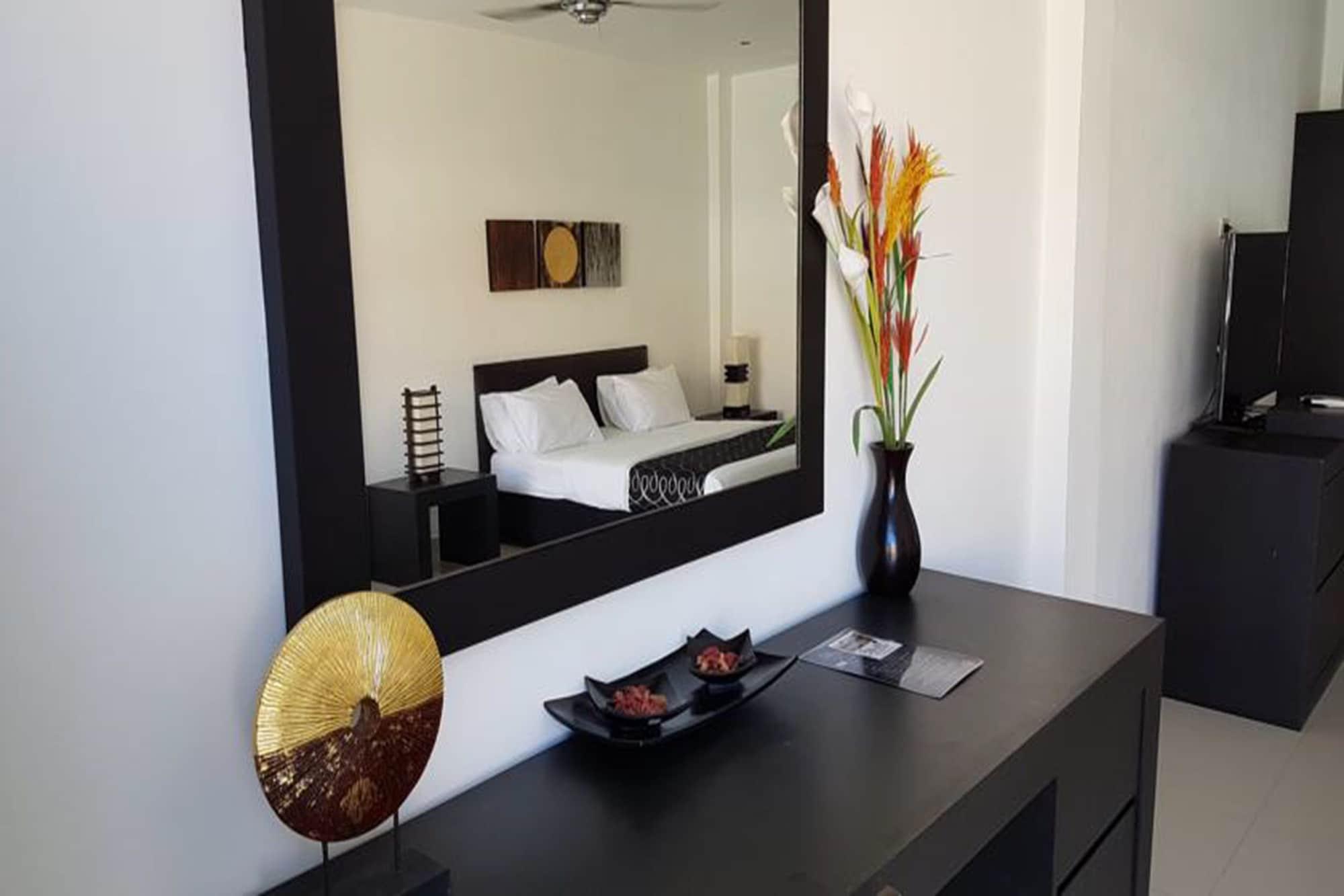 East Suites Pattaya Dış mekan fotoğraf