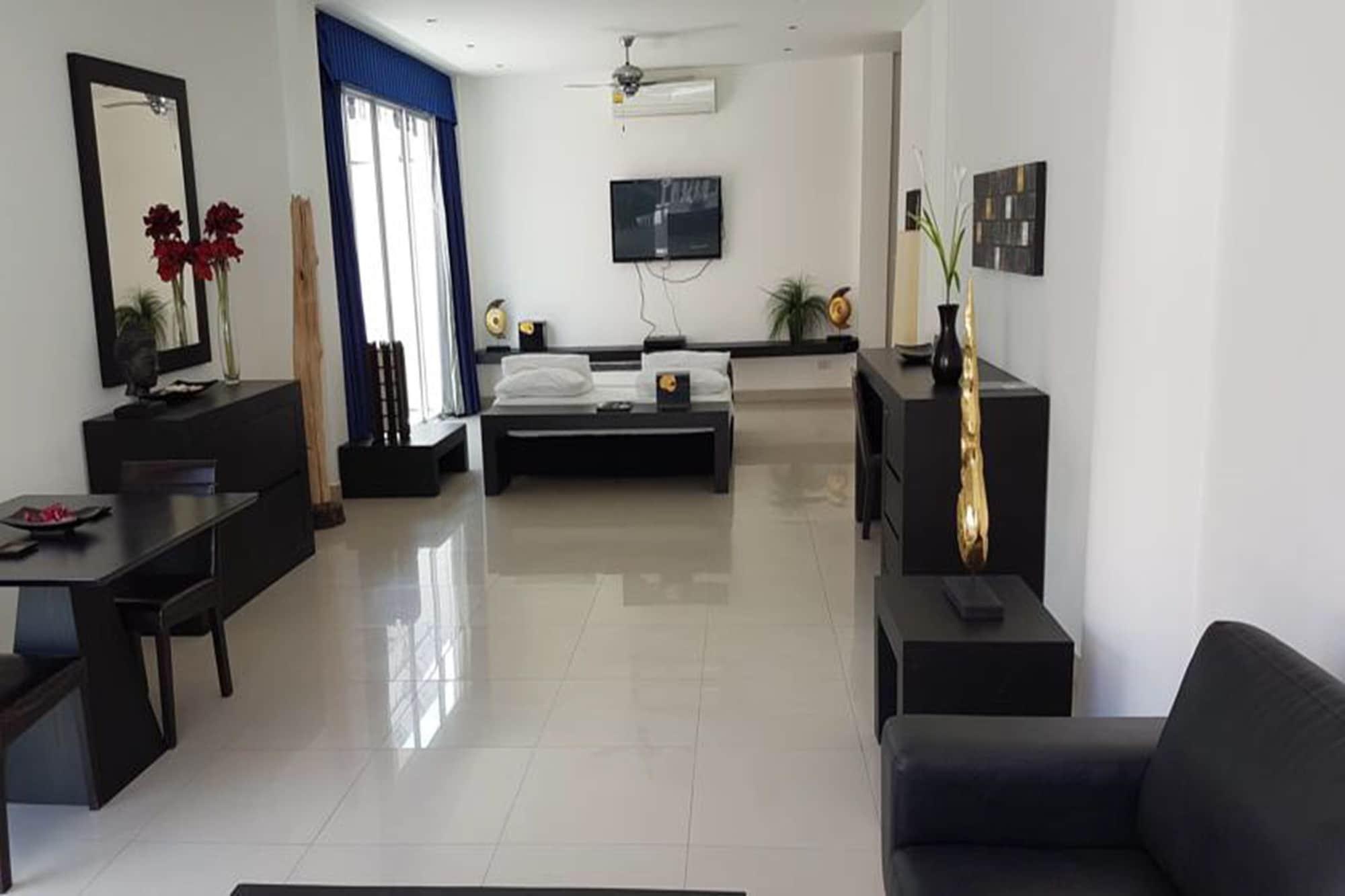 East Suites Pattaya Dış mekan fotoğraf