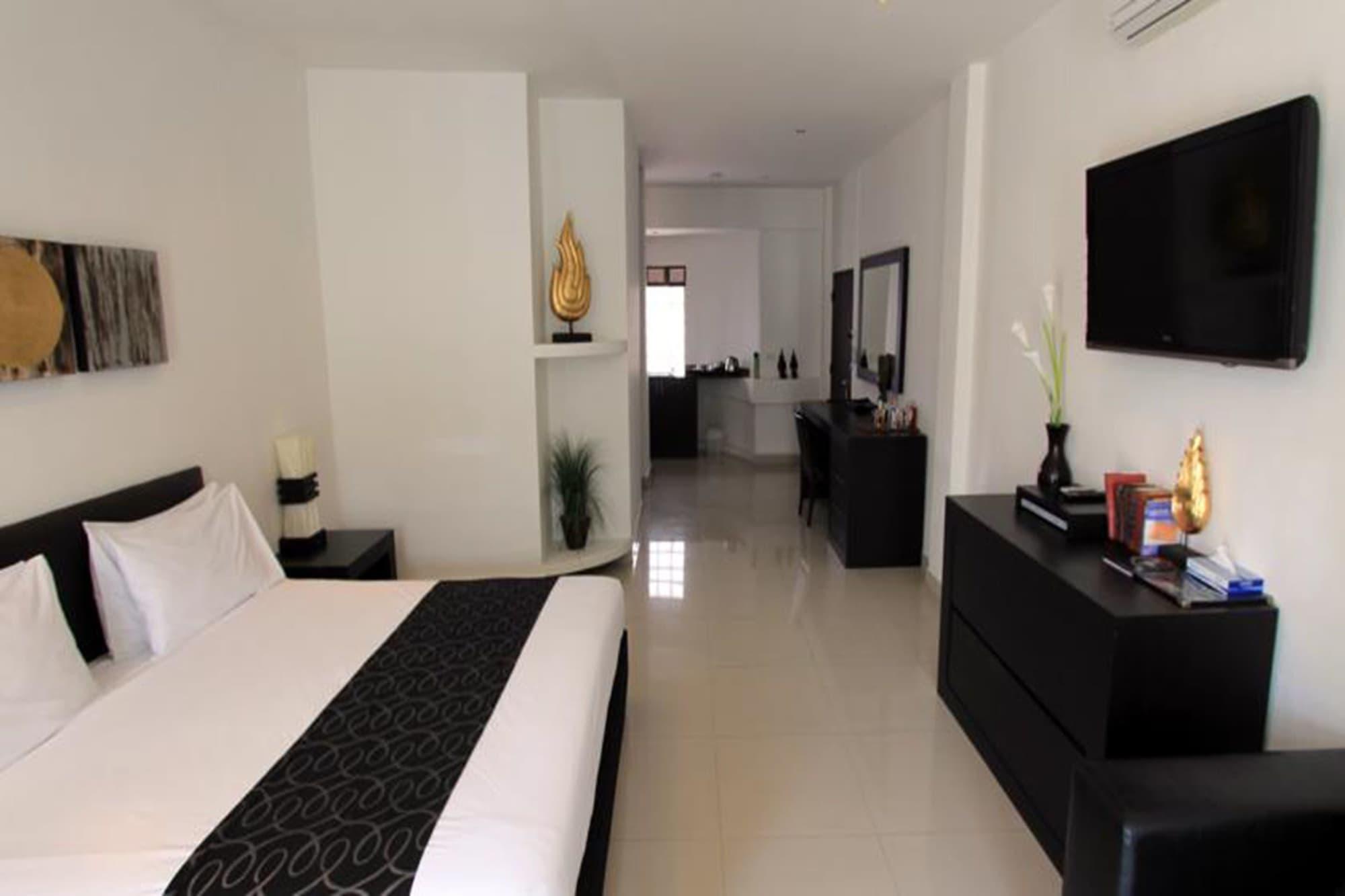 East Suites Pattaya Dış mekan fotoğraf