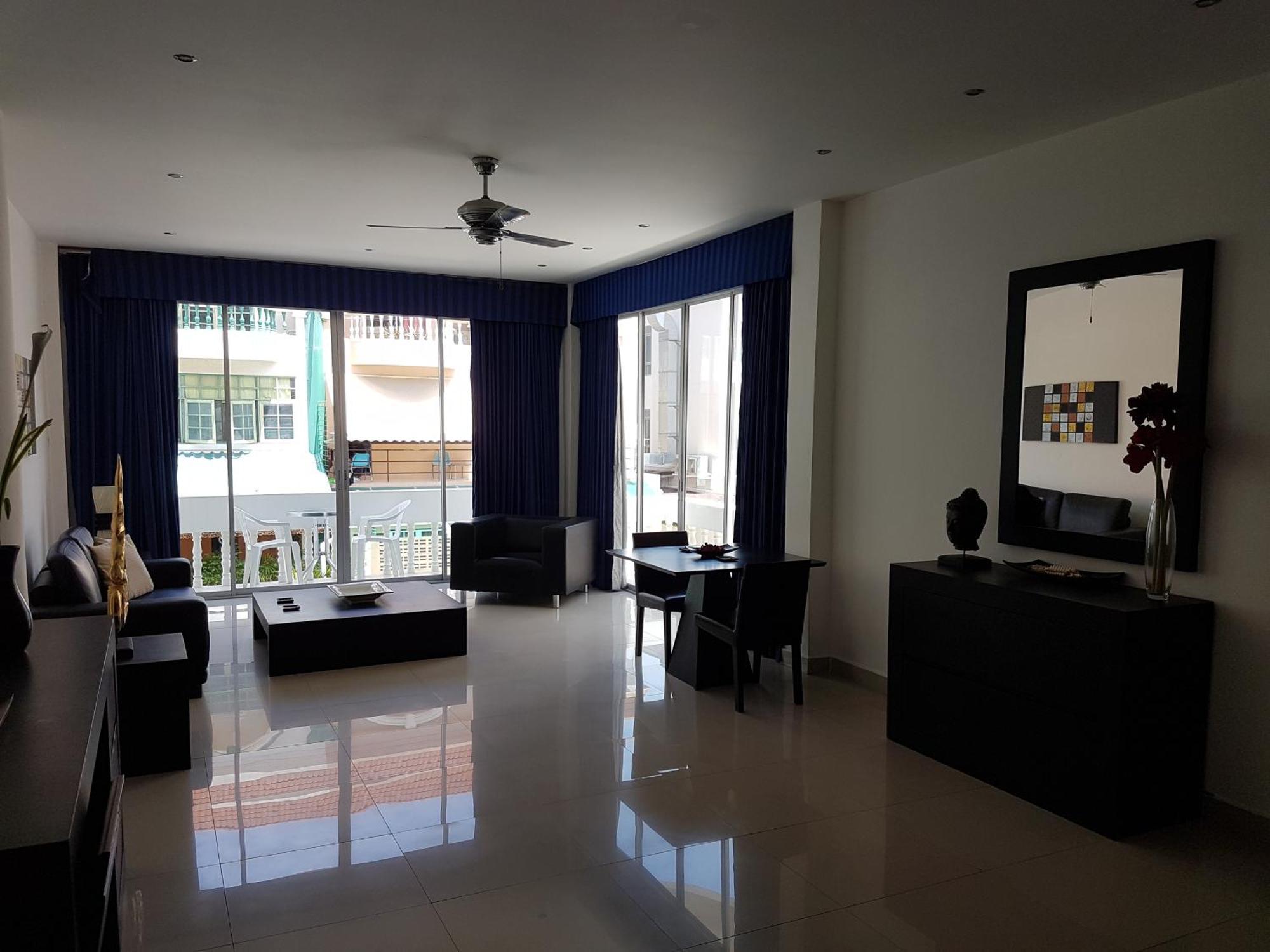 East Suites Pattaya Dış mekan fotoğraf