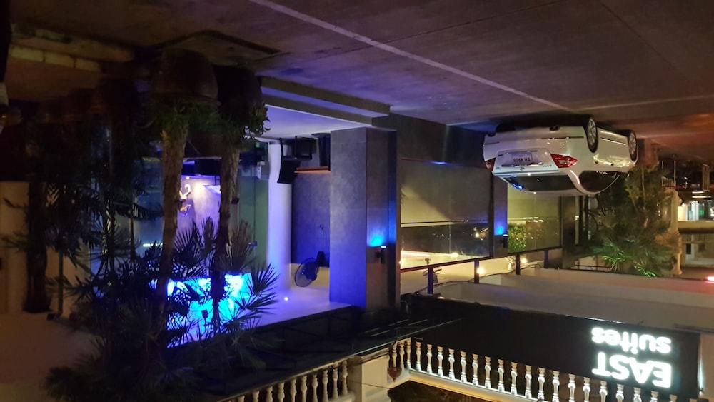 East Suites Pattaya Dış mekan fotoğraf