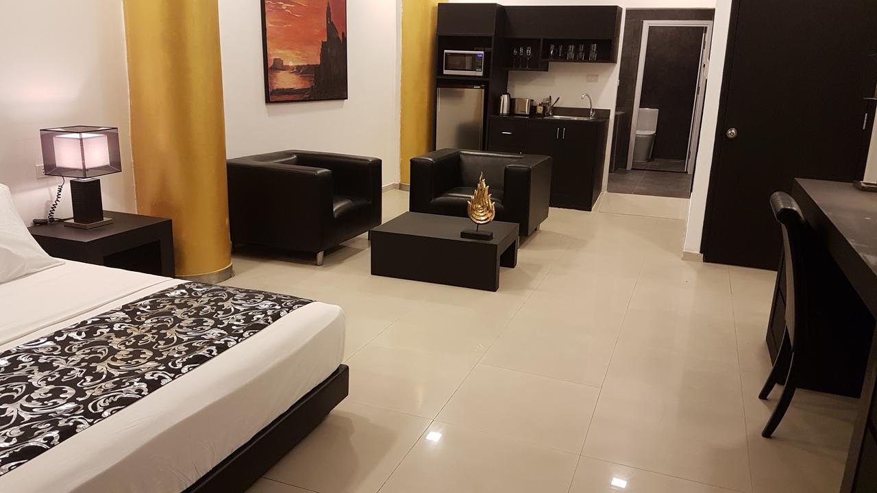 East Suites Pattaya Dış mekan fotoğraf