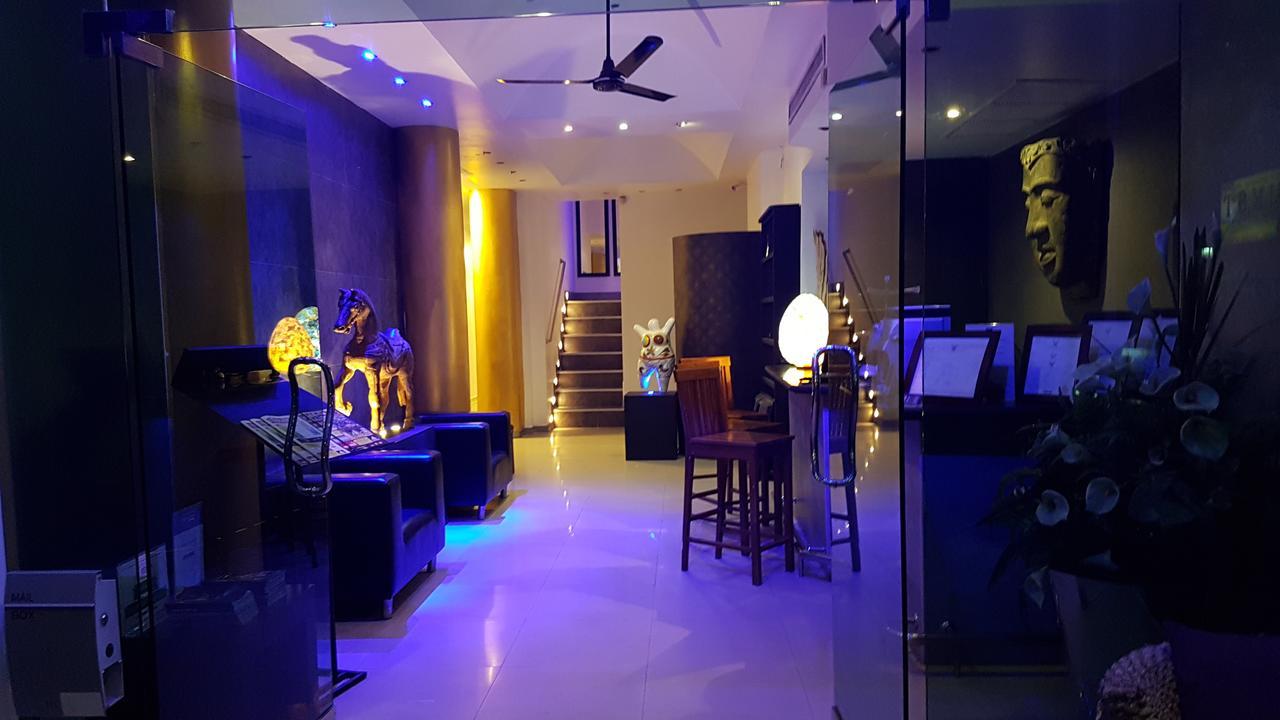 East Suites Pattaya Dış mekan fotoğraf